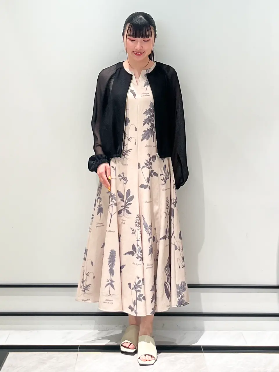 GRACE CONTINENTAL CHISAKO.S コーディネート画像