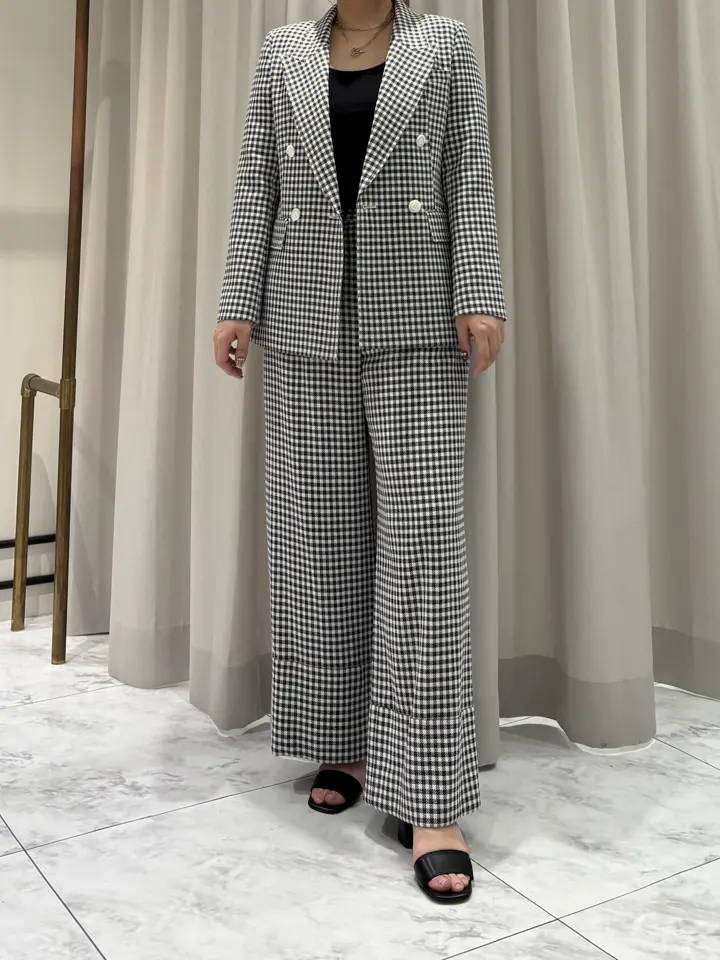 GRACE CONTINENTAL 泉　敦子 コーディネート画像