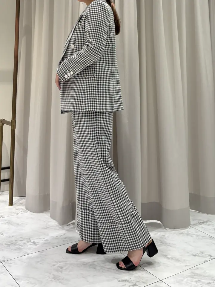 GRACE CONTINENTAL 泉　敦子 コーディネート画像