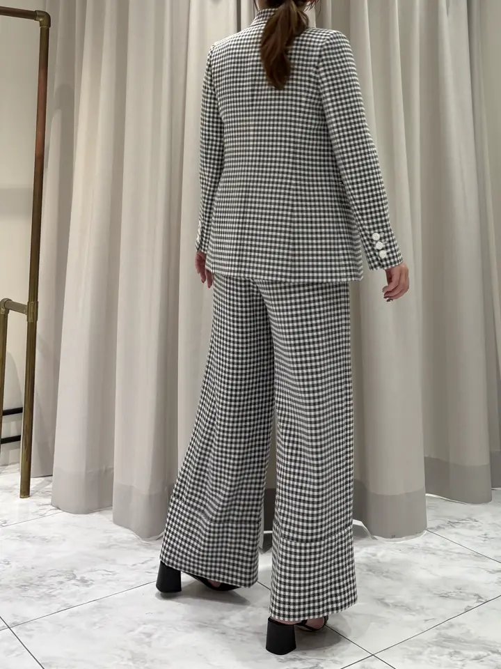 GRACE CONTINENTAL 泉　敦子 コーディネート画像