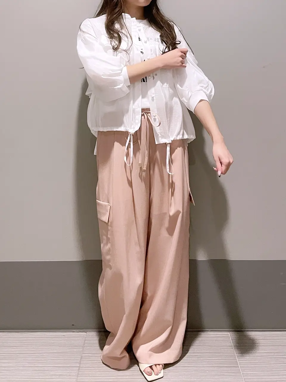 GRACE CONTINENTAL 細川　もなみ コーディネート画像