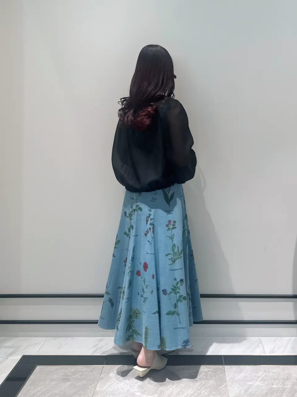 GRACE CONTINENTAL MOMOKO コーディネート画像