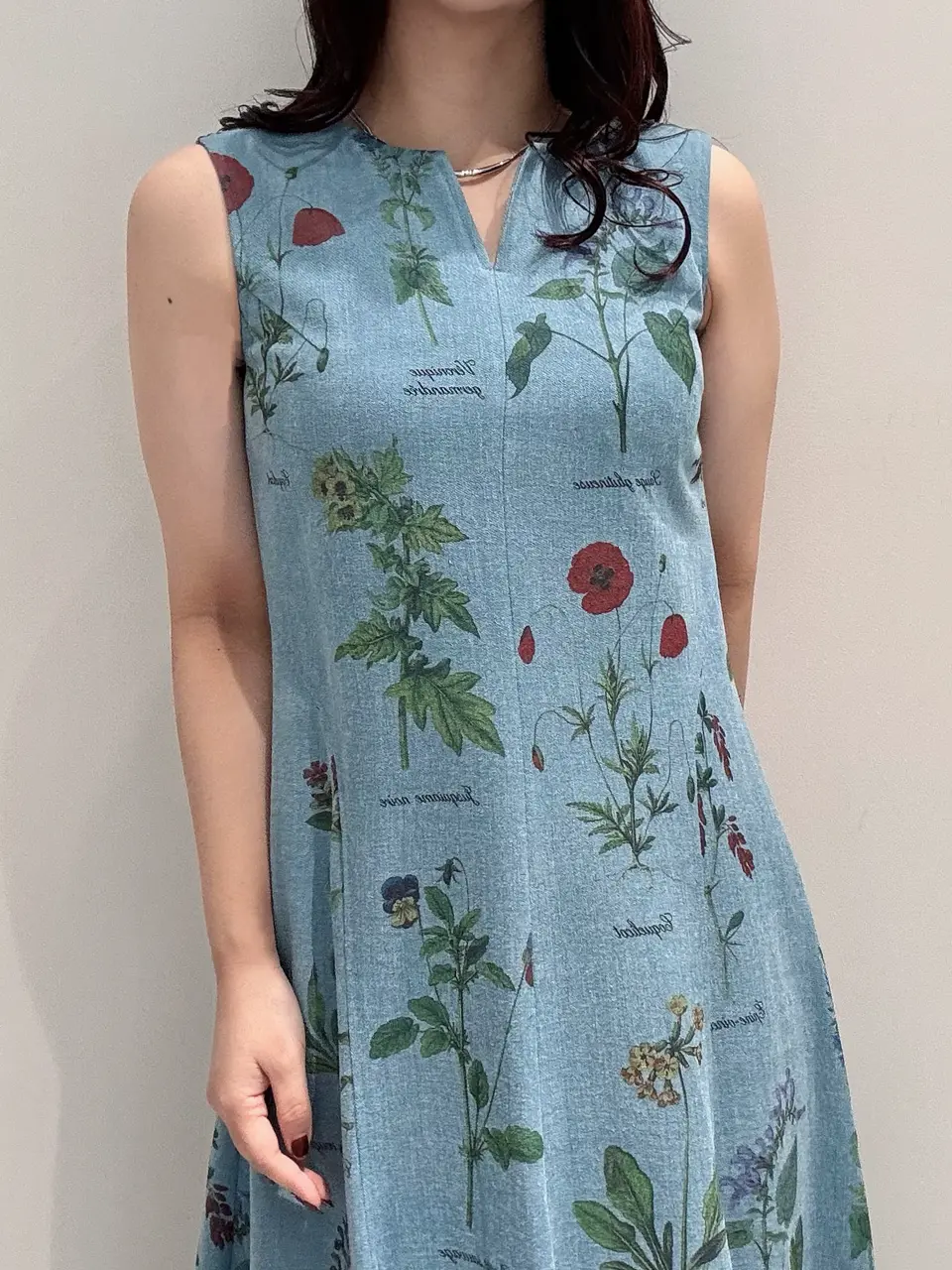 GRACE CONTINENTAL MOMOKO コーディネート画像