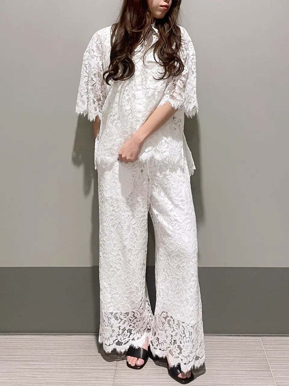 GRACE CONTINENTAL 細川　もなみ コーディネート画像