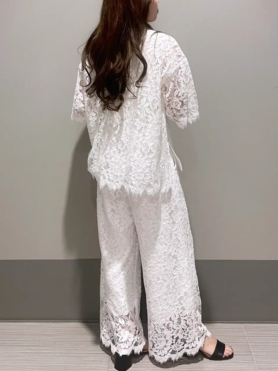 GRACE CONTINENTAL 細川　もなみ コーディネート画像