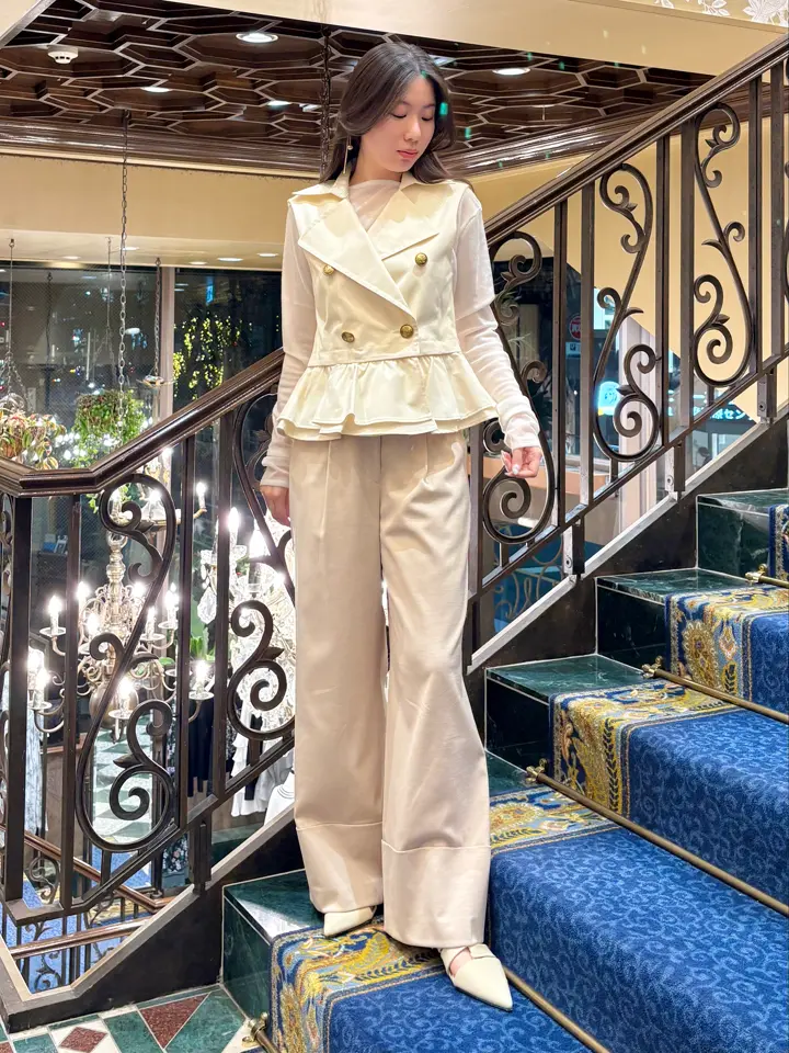 GRACE CONTINENTAL Shiori コーディネート画像