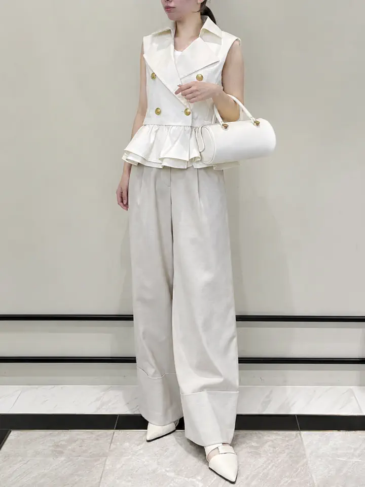 GRACE CONTINENTAL Shiori コーディネート画像