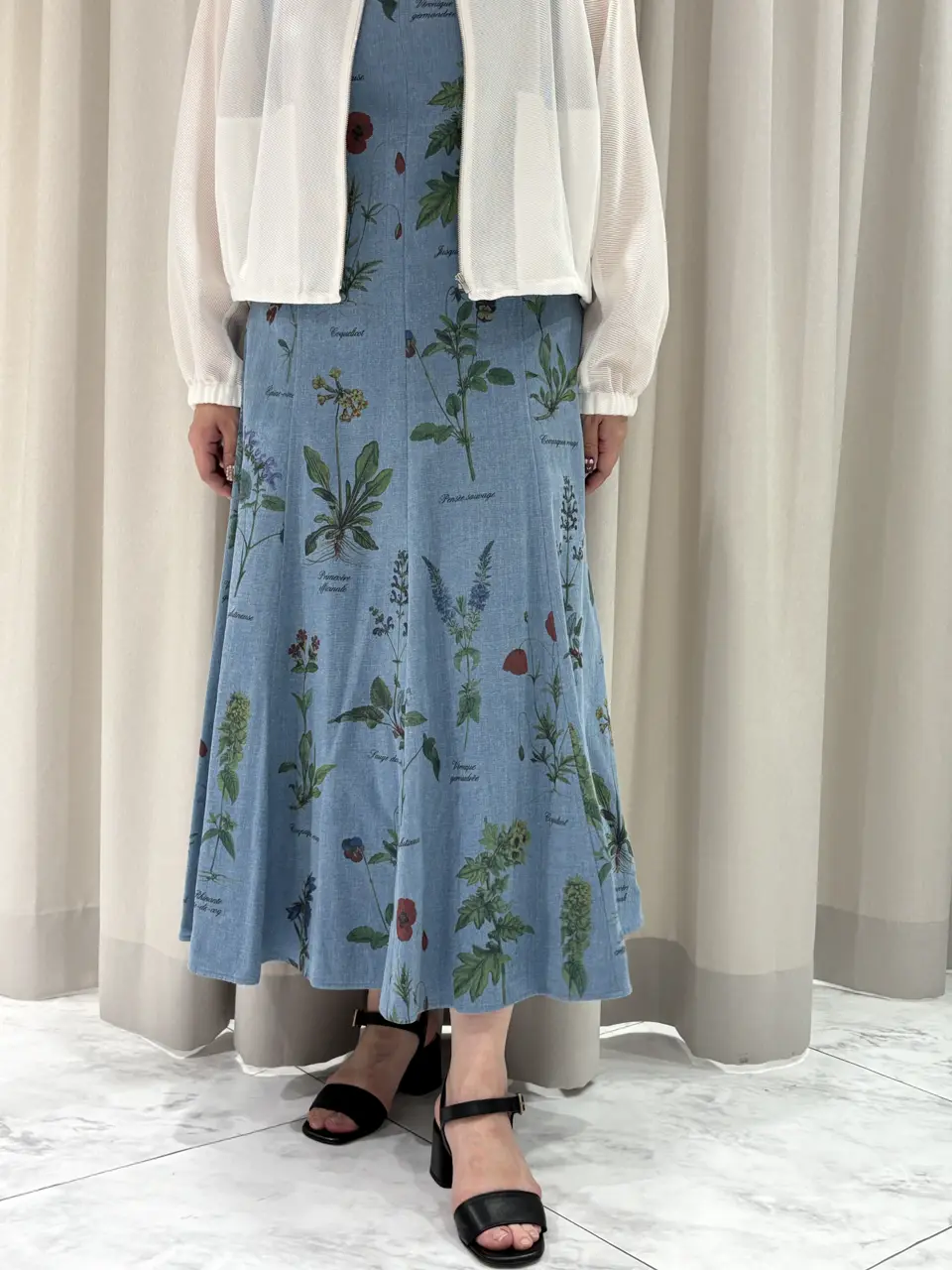 GRACE CONTINENTAL 泉　敦子 コーディネート画像