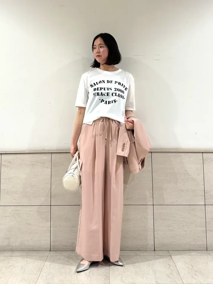 GRACE CONTINENTAL 伊藤　静華 コーディネート画像