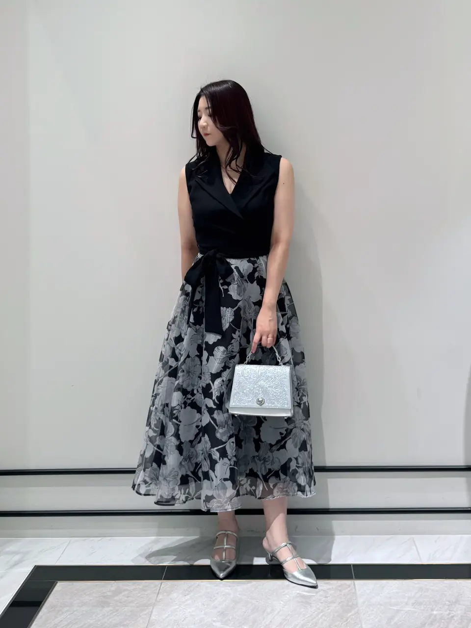 GRACE CONTINENTAL MOMOKO コーディネート画像