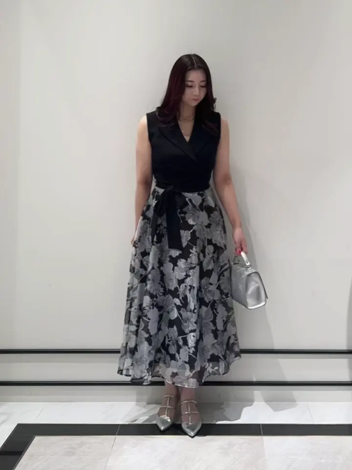 GRACE CONTINENTAL MOMOKO コーディネート画像