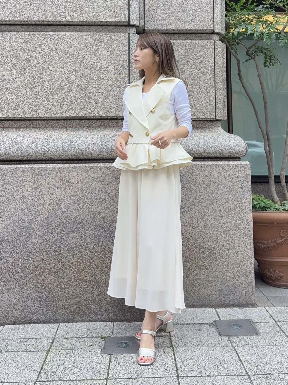 GRACE CONTINENTAL yukimi yonee コーディネート画像