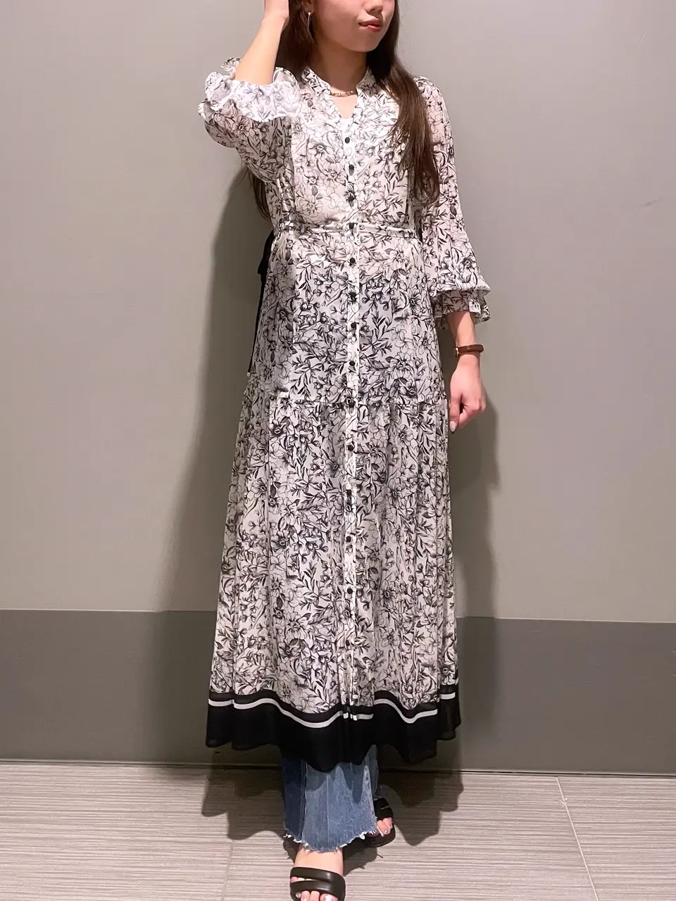 GRACE CONTINENTAL 細川　もなみ コーディネート画像