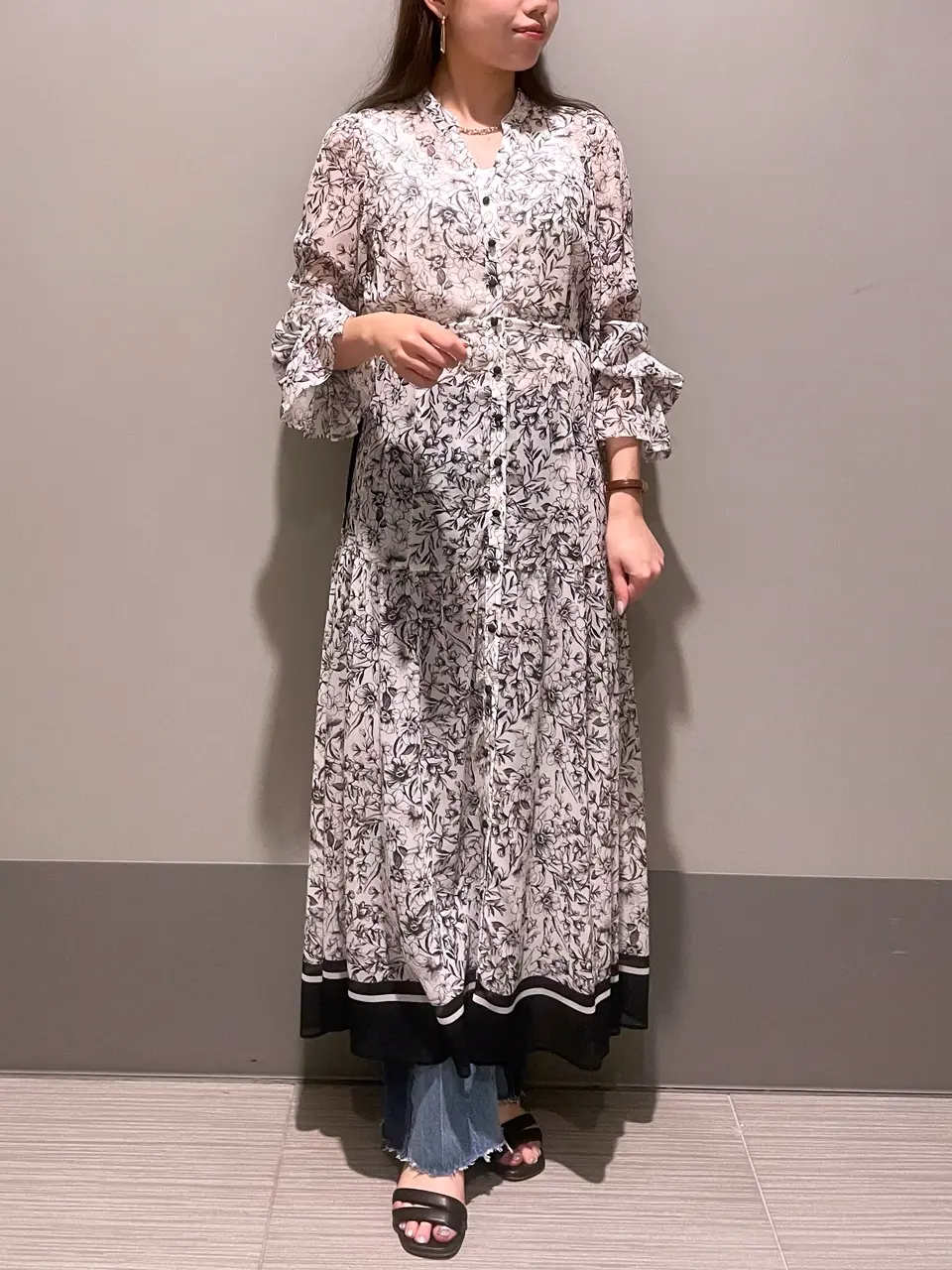 GRACE CONTINENTAL 細川　もなみ コーディネート画像