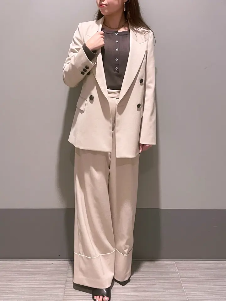 GRACE CONTINENTAL 細川　もなみ コーディネート画像