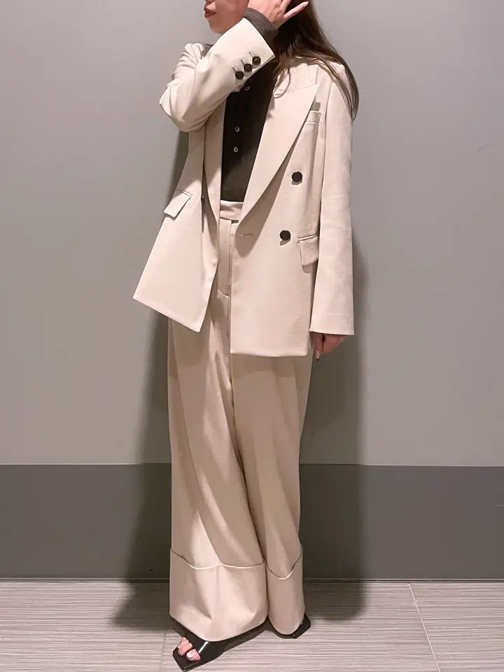 GRACE CONTINENTAL 細川　もなみ コーディネート画像