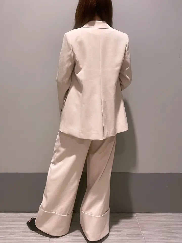 GRACE CONTINENTAL 細川　もなみ コーディネート画像