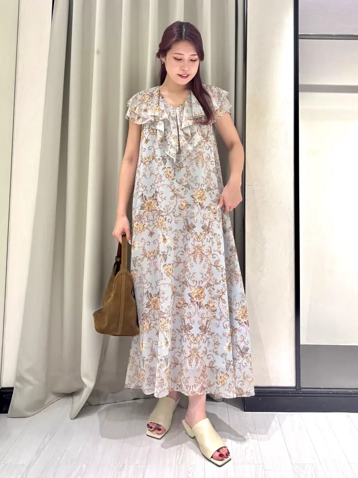 GRACE CONTINENTAL Yuuki NOZAWA コーディネート画像