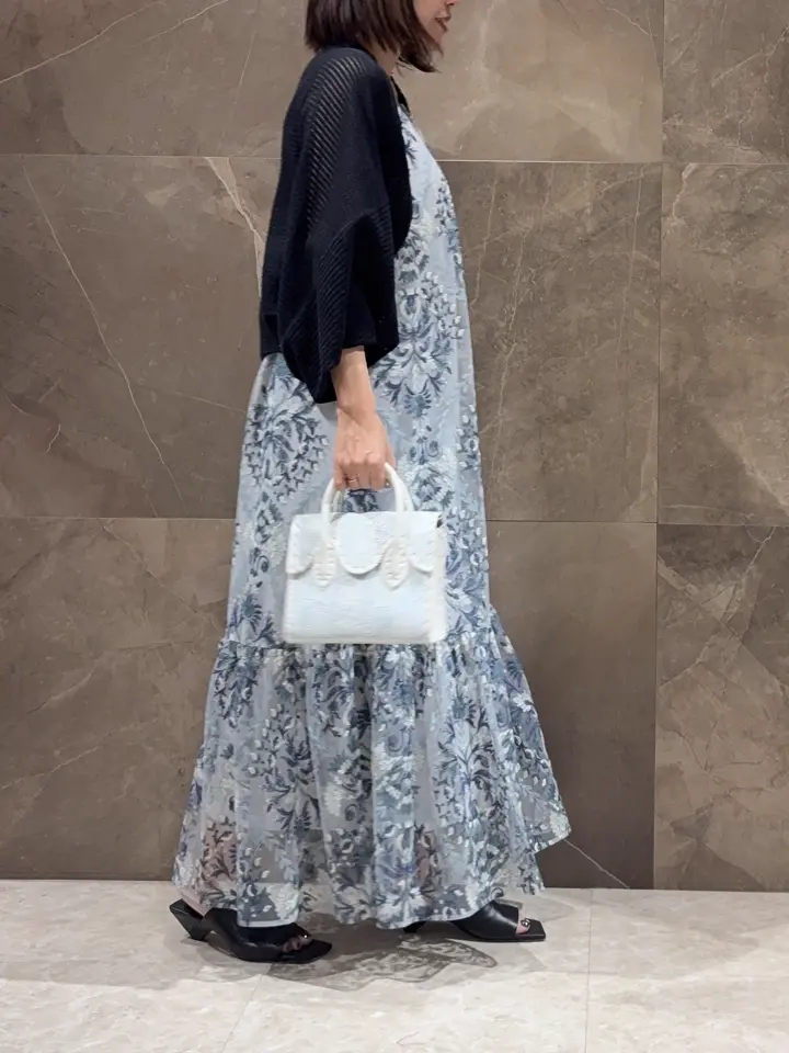 GRACE CONTINENTAL 穐山　香織 コーディネート画像