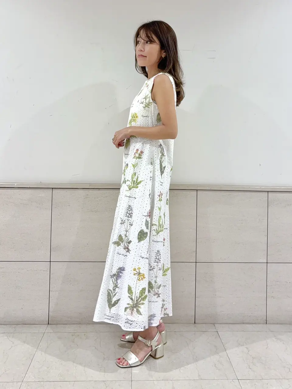 GRACE CONTINENTAL yukimi yonee コーディネート画像