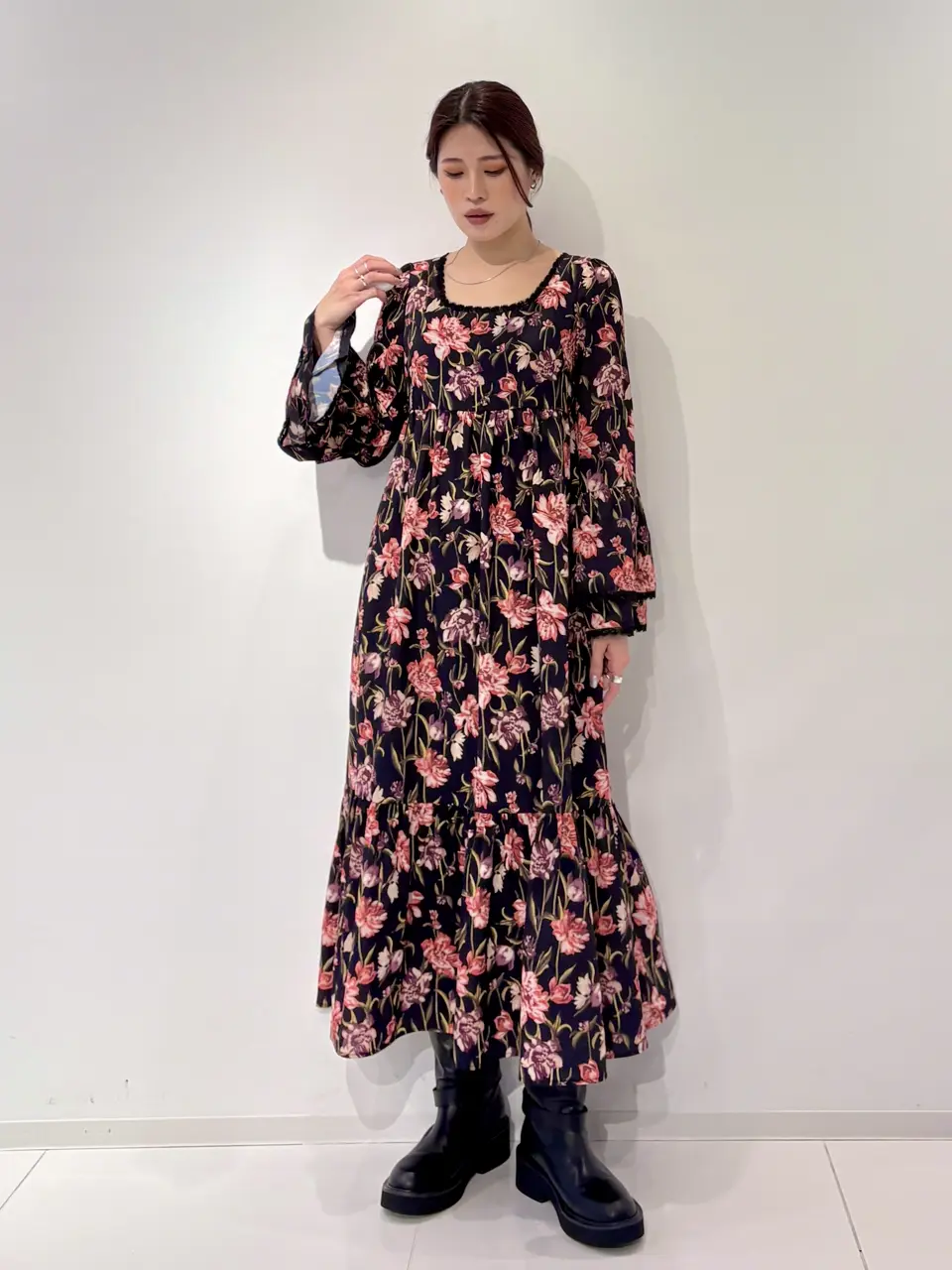 GRACE CONTINENTAL Yuuki NOZAWA コーディネート画像