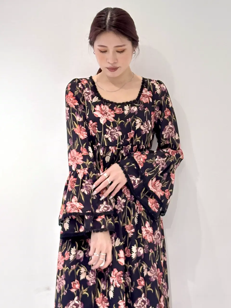 GRACE CONTINENTAL Yuuki NOZAWA コーディネート画像