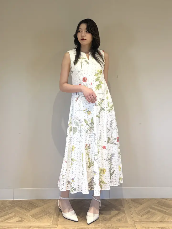 GRACE CONTINENTAL 𝙆𝙄𝙈𝙐 コーディネート画像