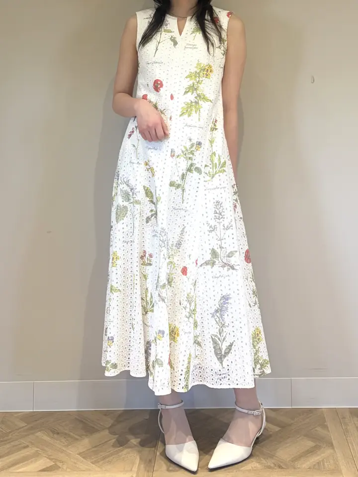 GRACE CONTINENTAL 𝙆𝙄𝙈𝙐 コーディネート画像