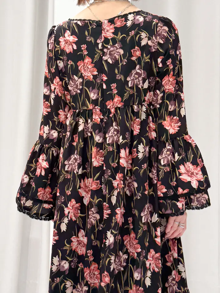 GRACE CONTINENTAL yuri コーディネート画像