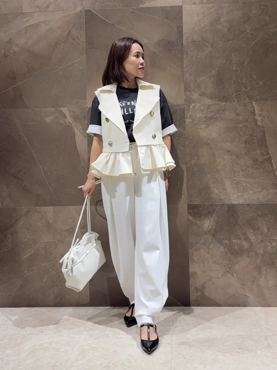  穐山　香織 コーディネート画像