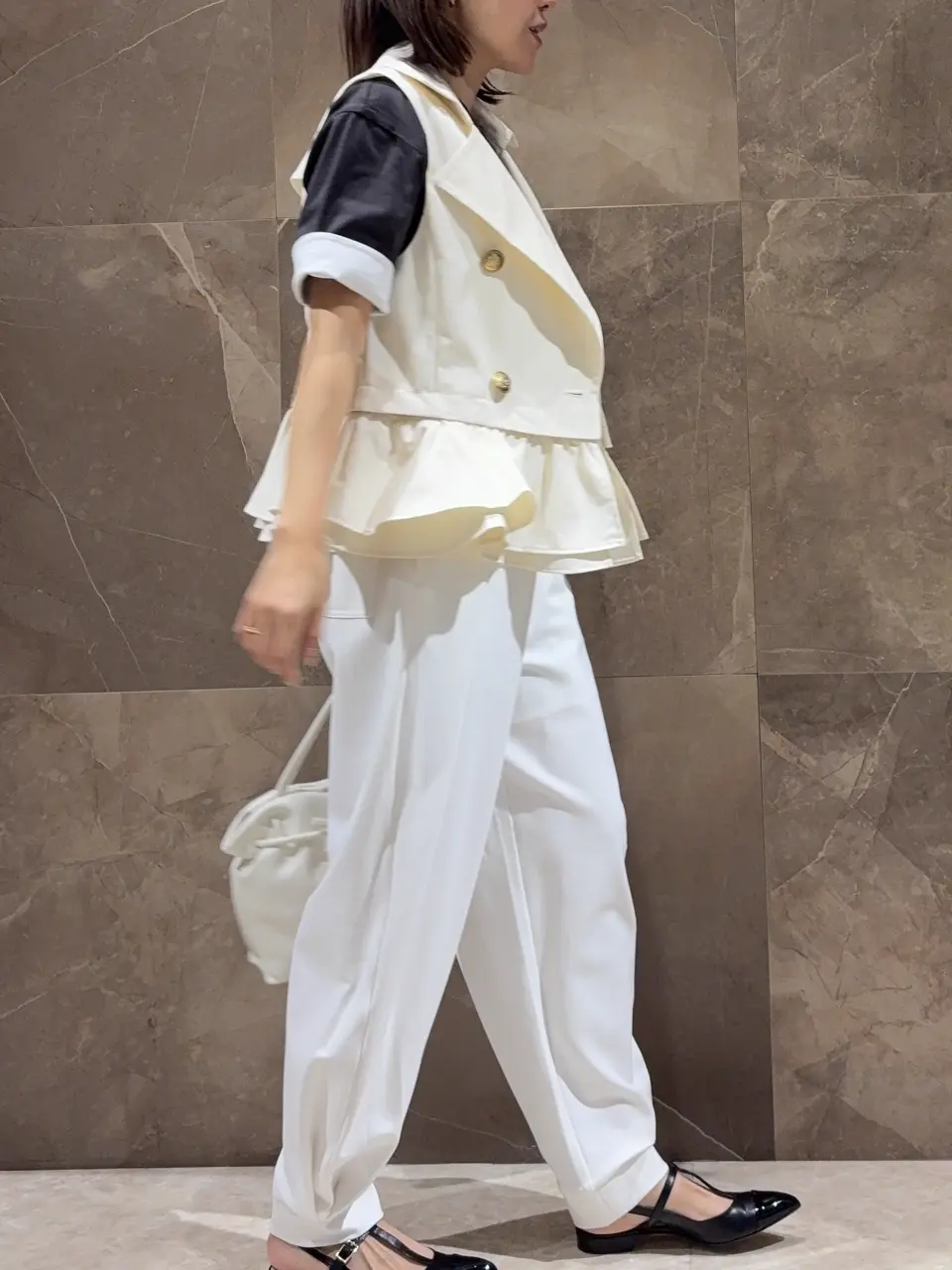 GRACE CONTINENTAL 穐山　香織 コーディネート画像