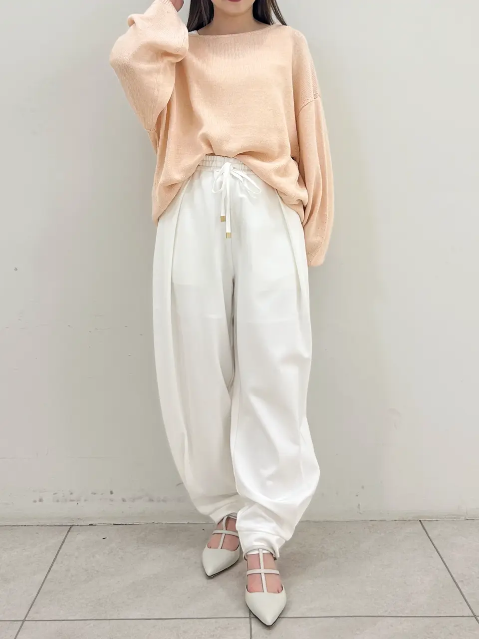 GRACE CONTINENTAL Miu Akamatsu コーディネート画像