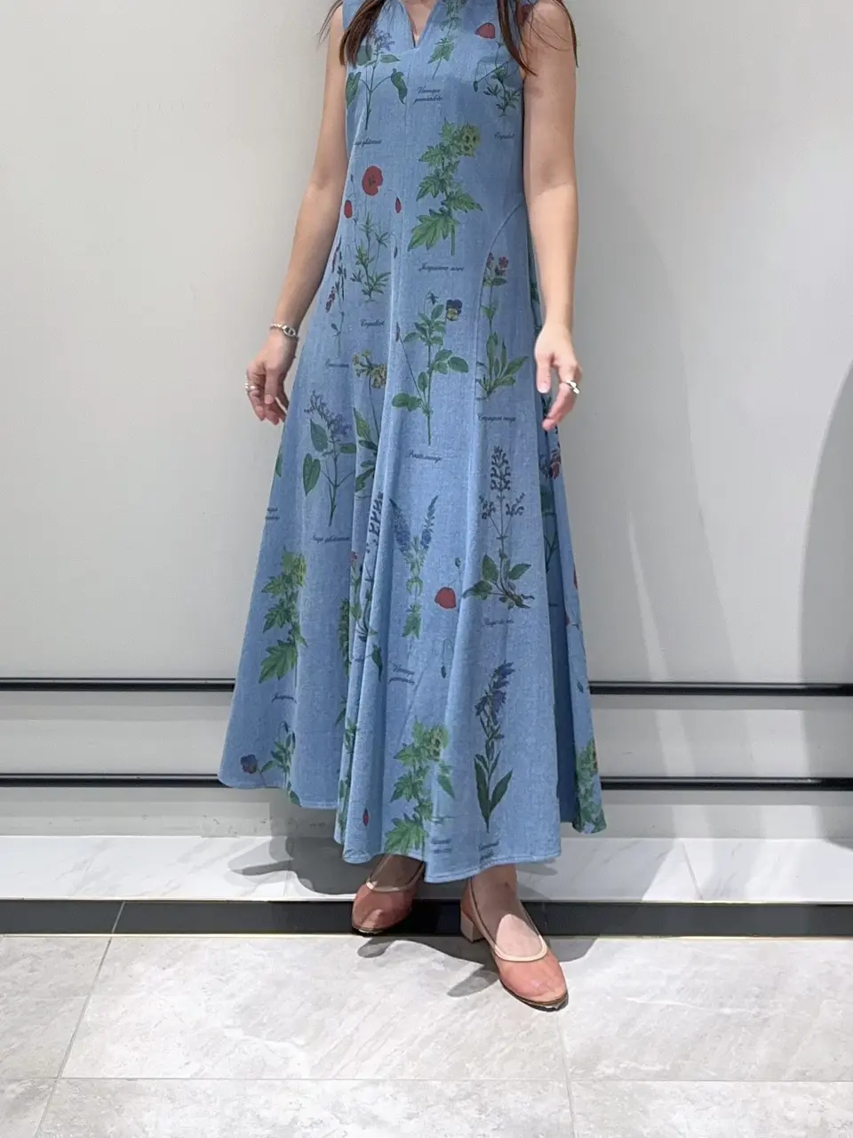 GRACE CONTINENTAL 古川温子 コーディネート画像