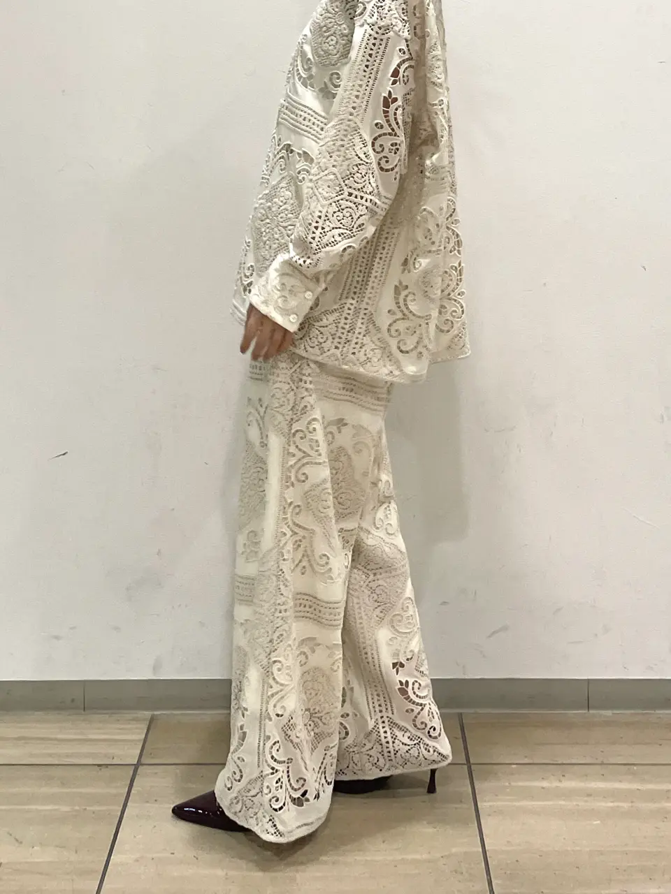 GRACE CONTINENTAL yoshi コーディネート画像