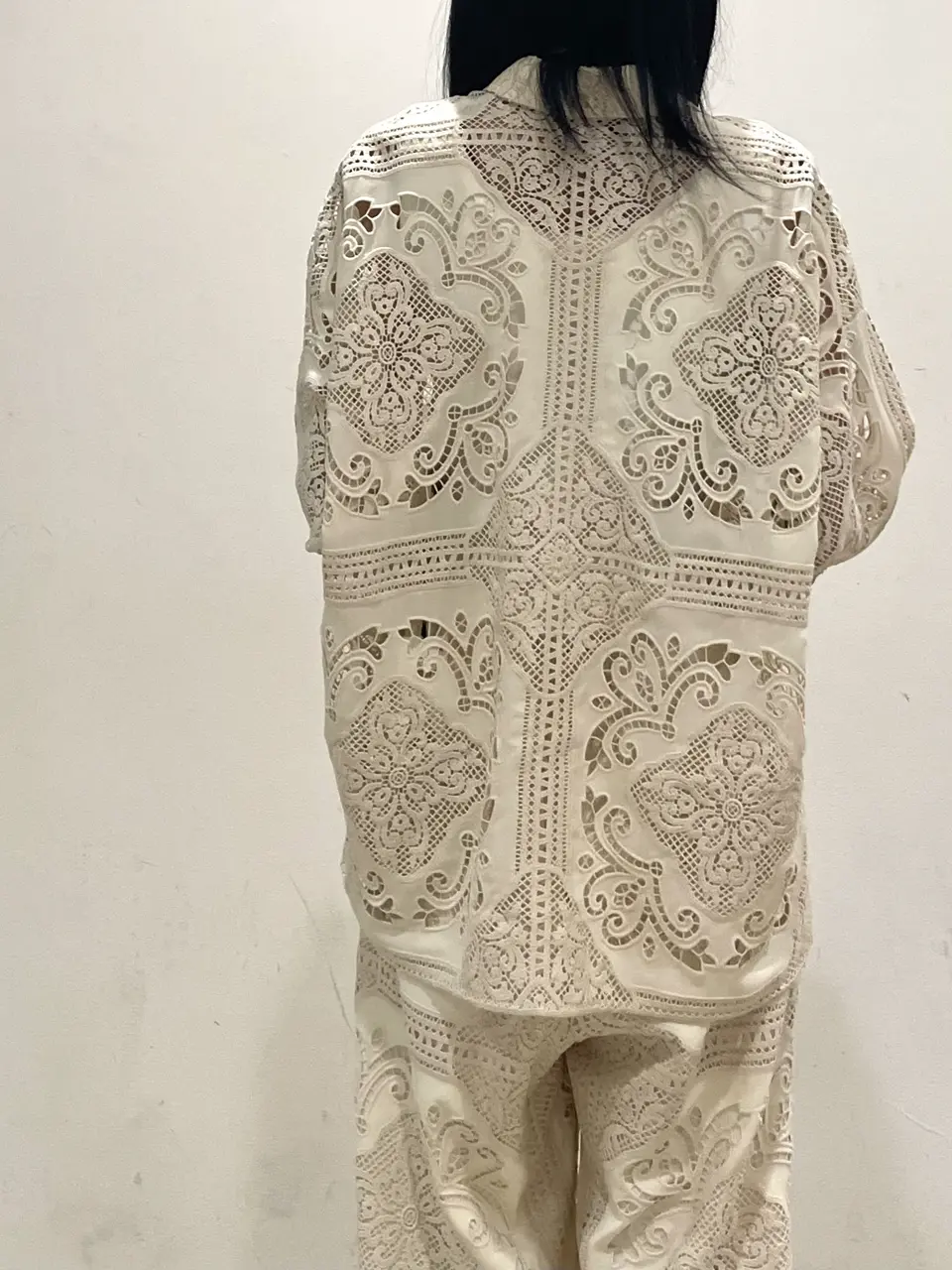 GRACE CONTINENTAL yoshi コーディネート画像