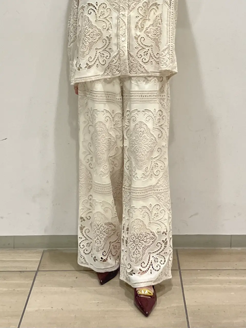 GRACE CONTINENTAL yoshi コーディネート画像