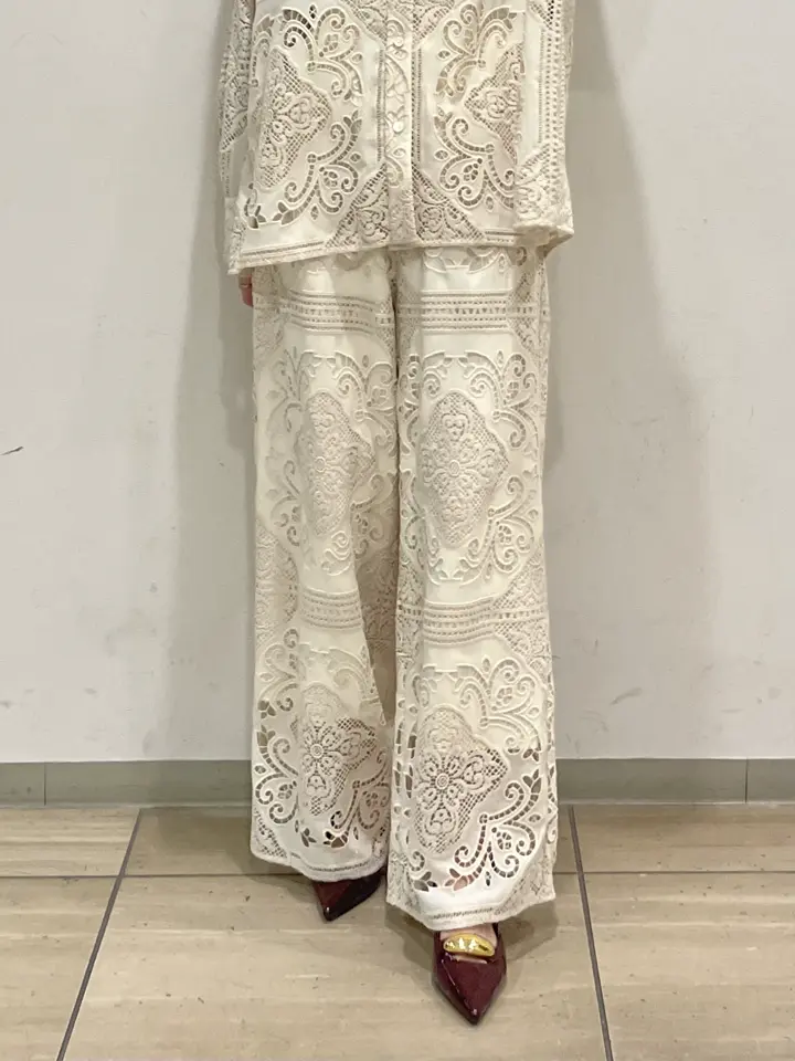 GRACE CONTINENTAL yoshi コーディネート画像