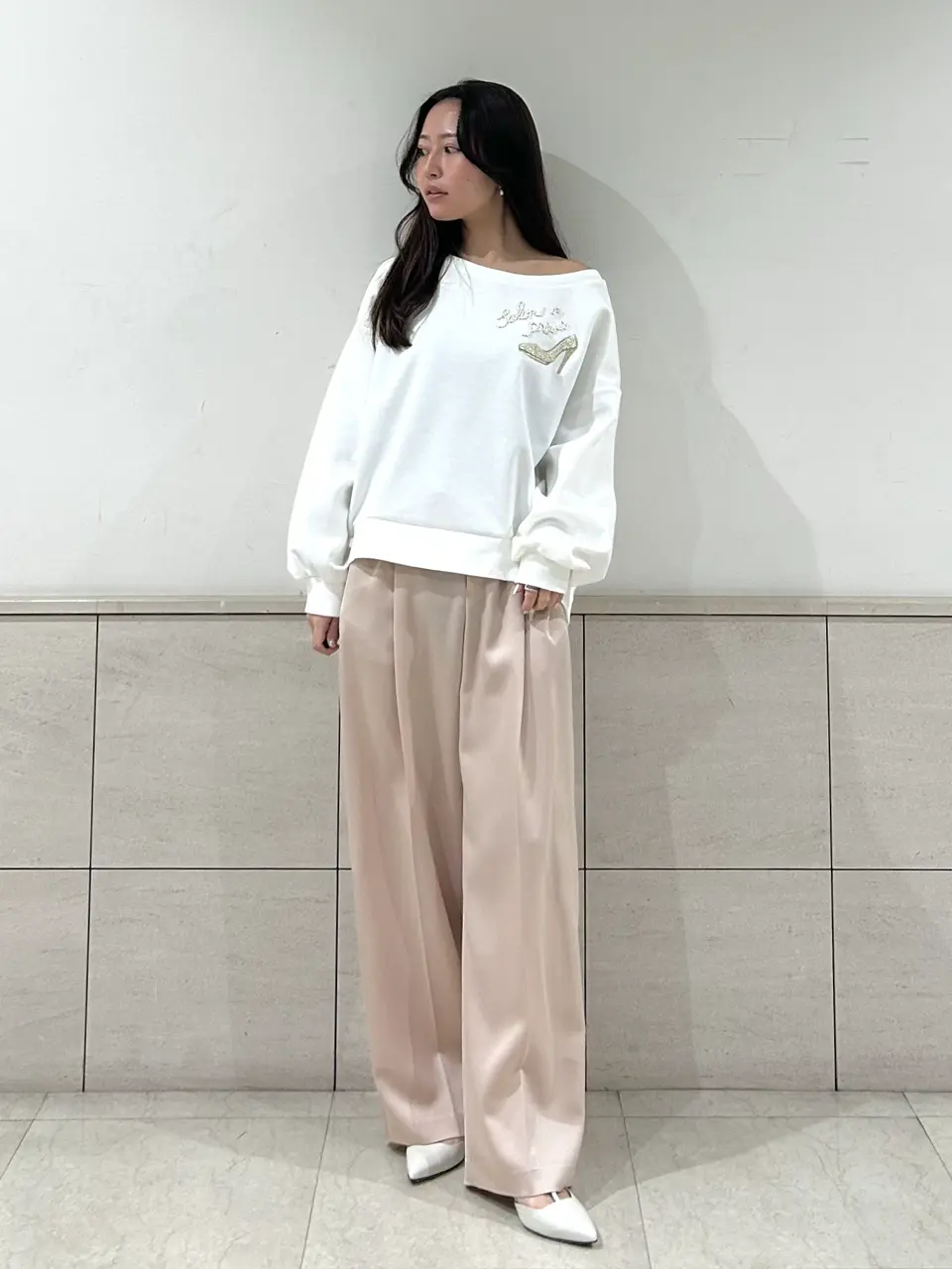  ERINA KATO コーディネート画像