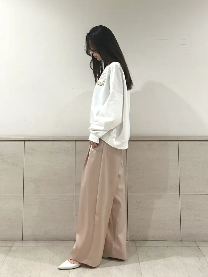 GRACE CONTINENTAL ERINA KATO コーディネート画像