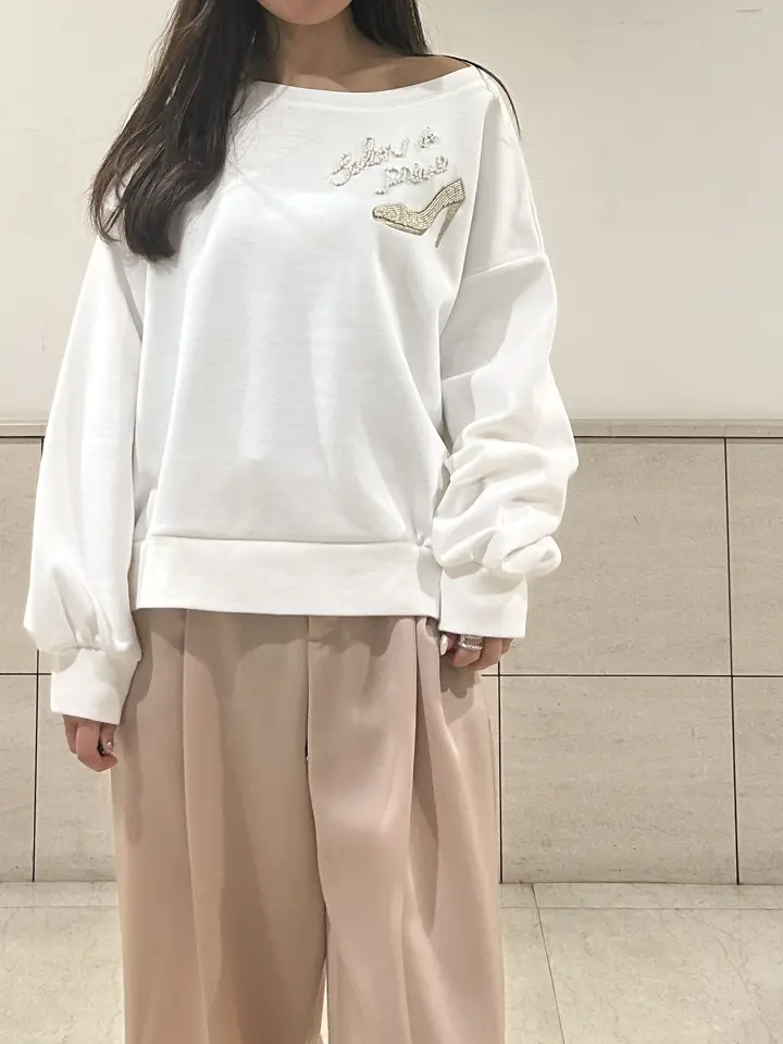 GRACE CONTINENTAL ERINA KATO コーディネート画像