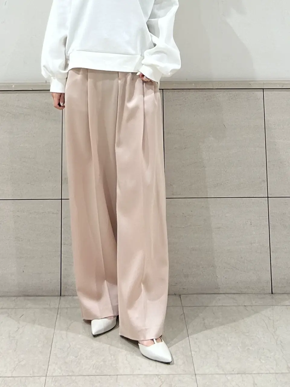 GRACE CONTINENTAL ERINA KATO コーディネート画像