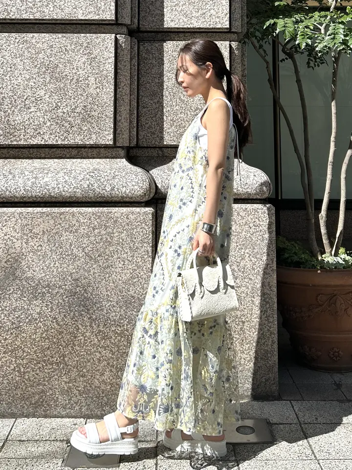 GRACE CONTINENTAL ERINA KATO コーディネート画像