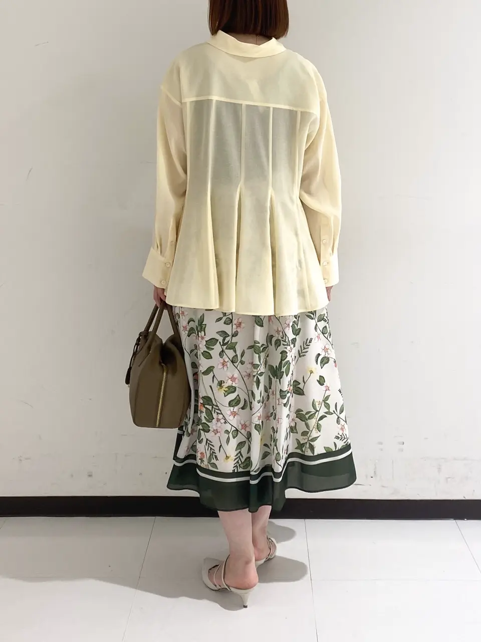 GRACE CONTINENTAL mikiho コーディネート画像