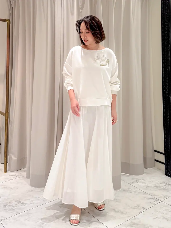 GRACE CONTINENTAL Adachi コーディネート画像