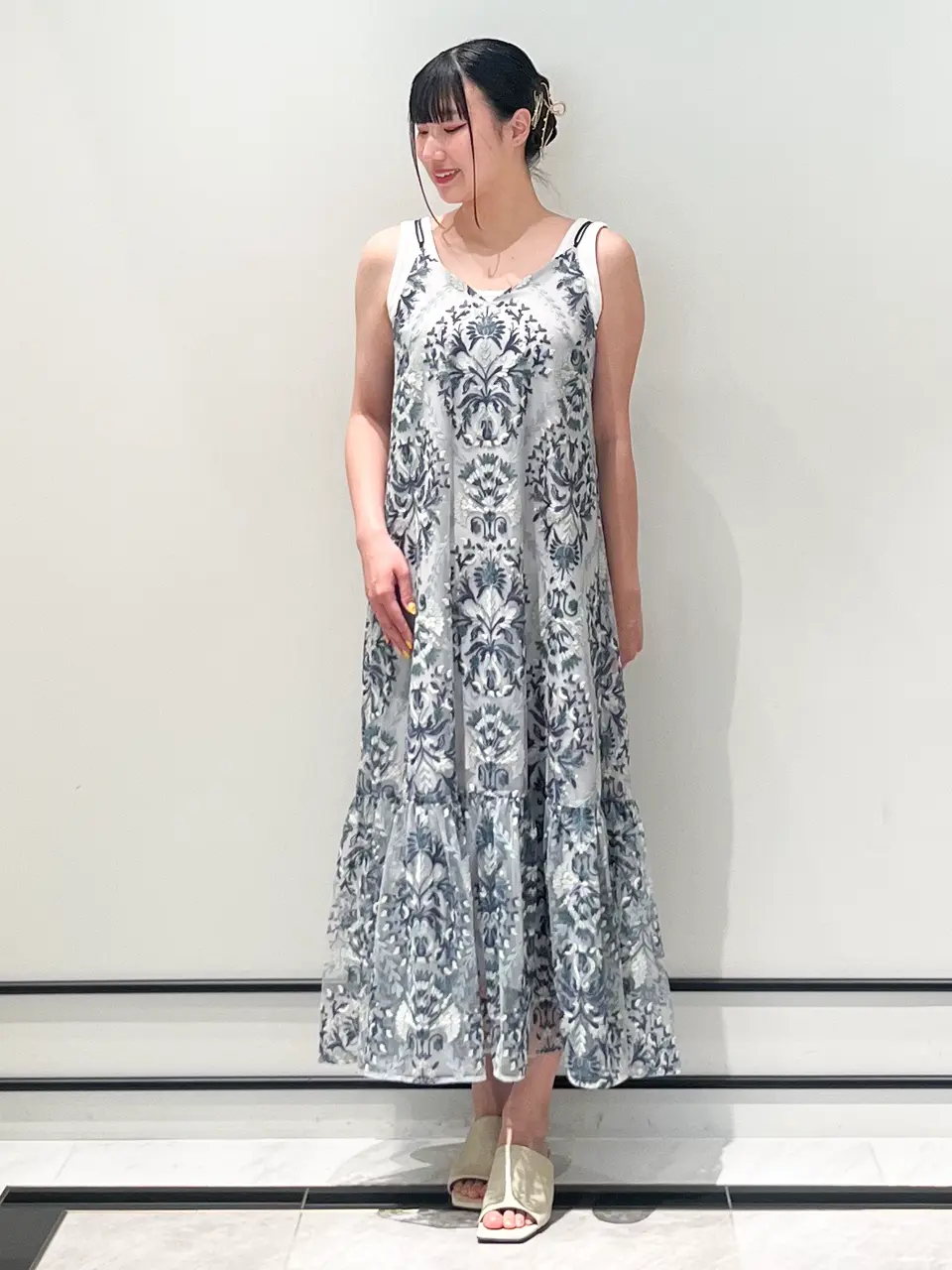 GRACE CONTINENTAL CHISAKO.S コーディネート画像