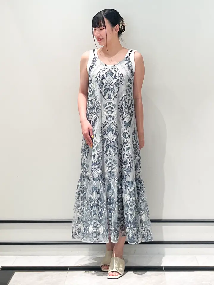 GRACE CONTINENTAL CHISAKO.S コーディネート画像