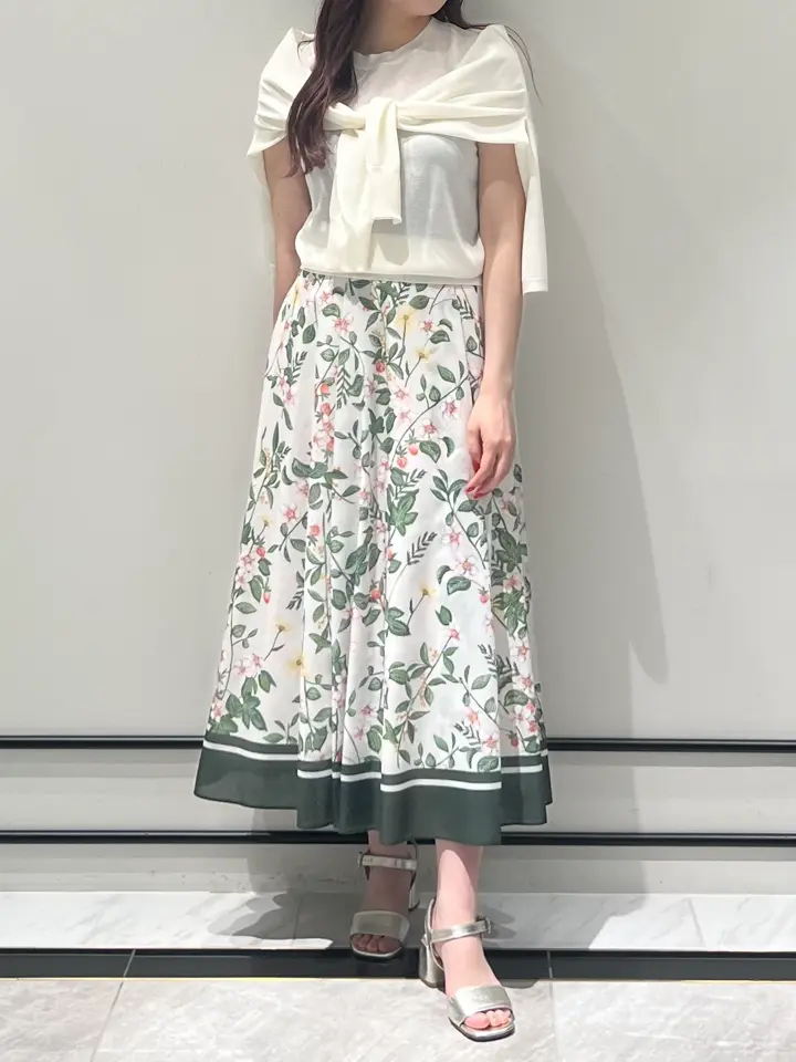 GRACE CONTINENTAL RIKO コーディネート画像