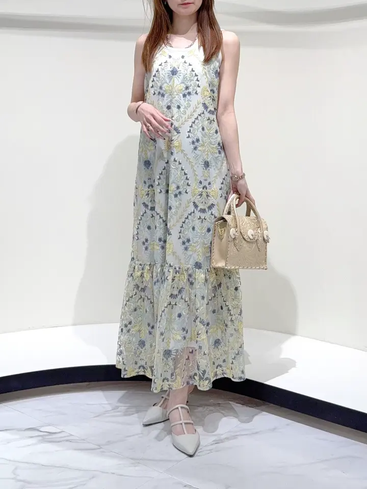 GRACE CONTINENTAL Suzuka コーディネート画像