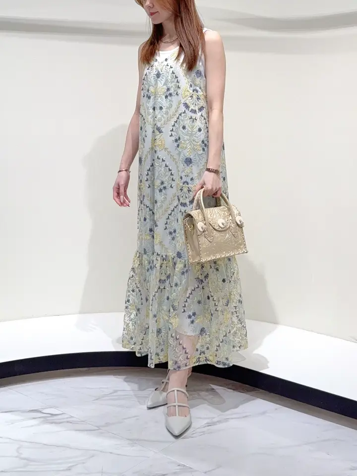 GRACE CONTINENTAL Suzuka コーディネート画像