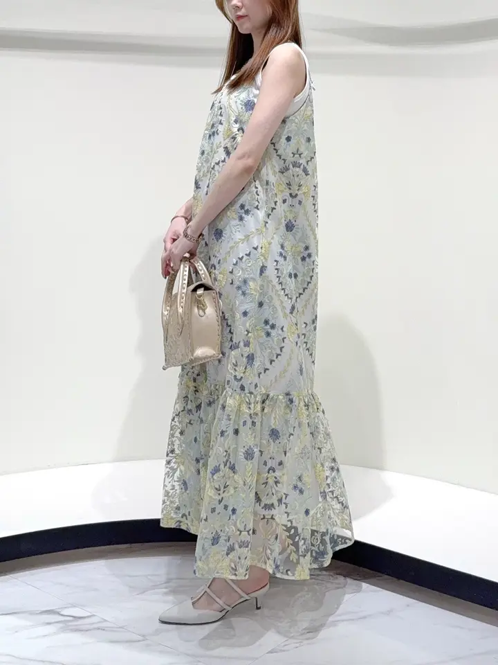 GRACE CONTINENTAL Suzuka コーディネート画像